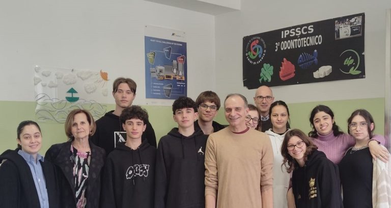 Odontotecnica del Savoia di Rieti all’avanguardia: esplorando il mondo dell’Intelligenza Artificiale