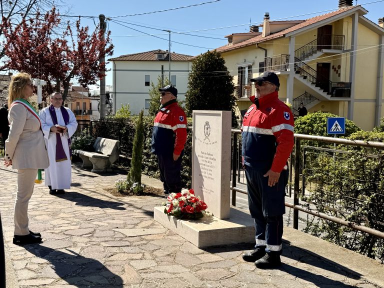 Fara in Sabina ricorda le vittime del Covid. Cuneo: “Momento di riflessione condiviso con le nuove generazioni” – LE FOTO