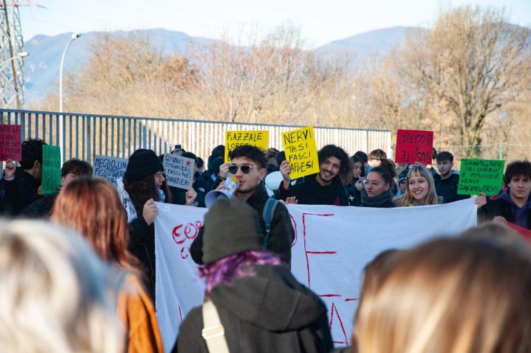 Presidio antifascista di “Cortocircuito” al Liceo Artistico