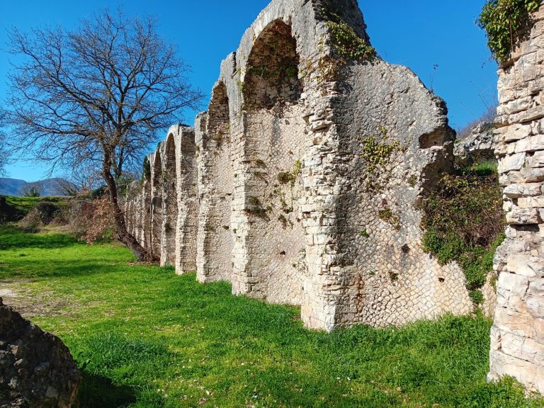 Un viaggio nel tempo con il FAI: sabato 12 aprile visita alla Villa di Quinto Assio  