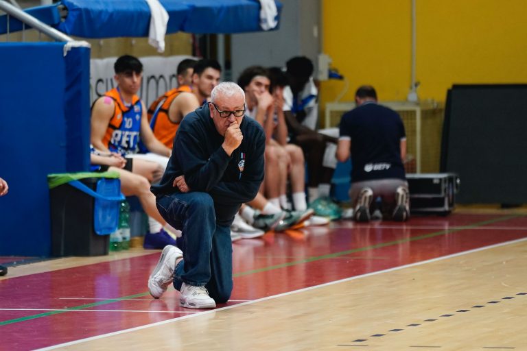 Ponticiello: “Con Sant’Antimo secondo tempo orribile, ci scusiamo con i tifosi”