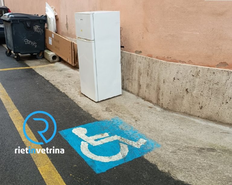 SEI TU IL REPORTER di Rietinvetrina – “In via Nuova posteggi per invalidi discarica o occupati abusivamente”