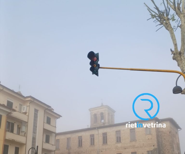 SEI TU IL REPORTER di Rietinvetrina – “Dopo il nubifragio su Rieti mørto il semaforo di viale Morroni”