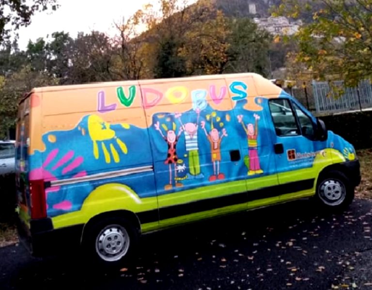 A Cantalice si gioca sul serio con i giochi di legno del ludobus