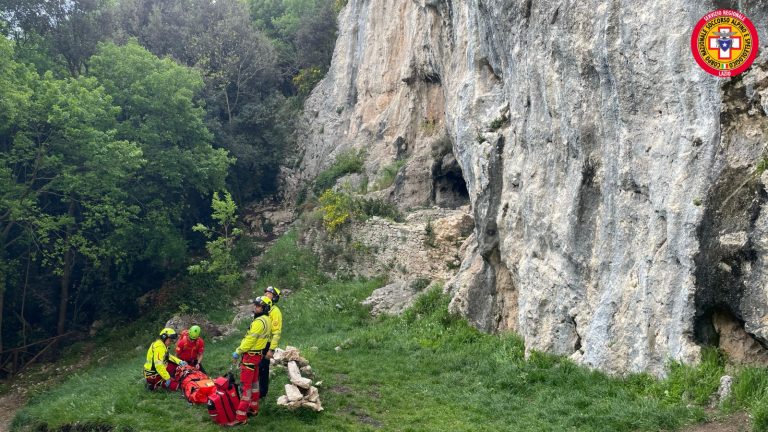 33enne precipita dal Monte Tancia