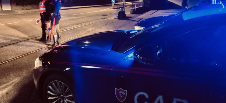 Denunciato neopatentato: perde il controllo dell’auto mentre guida ubriaco