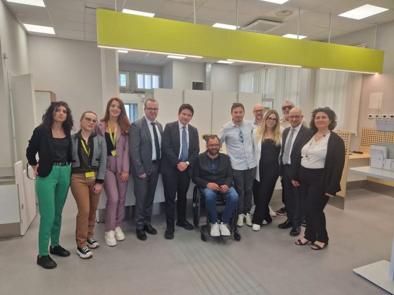 Riaperto l’Ufficio Postale di Borgorose, Calisse: “Complimenti a tutti i dipendenti per il lavoro che svolgono”