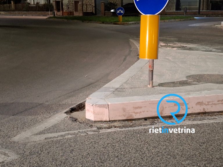 SEI TU IL REPORTER di Rietinvetrina – “Ho distrutto la ruota della mia auto a causa dei nuovi marciapiedi di Città Giardino troppo alti e larghi”