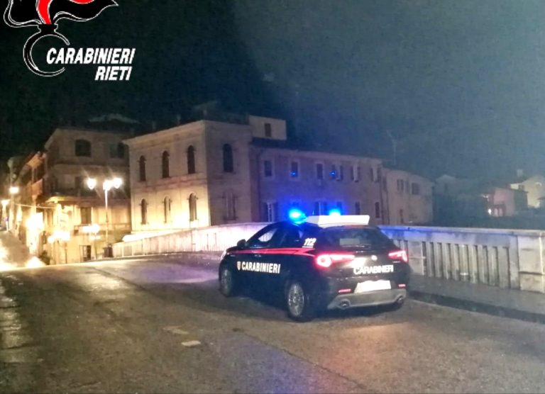 Arrestato giovane per rapina, lesioni, tentata estorsione, minacce, atti persecutori alla ex
