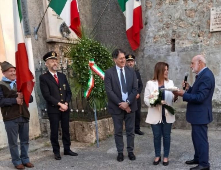 Lisciano celebra la Madonna del Soccorso. Deposta corona ai caduti