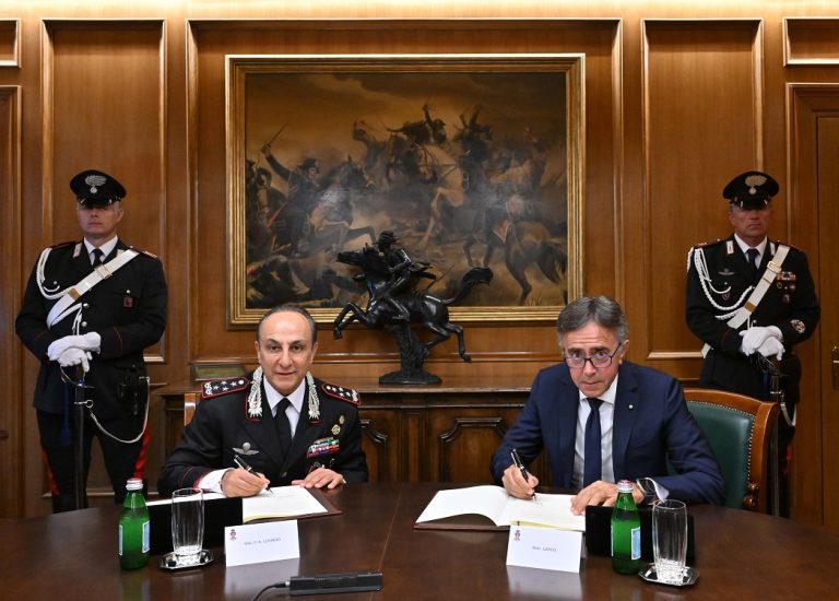 Rinnovato il protocollo d’intesa tra Arma Carabinieri e Poste Italiane
