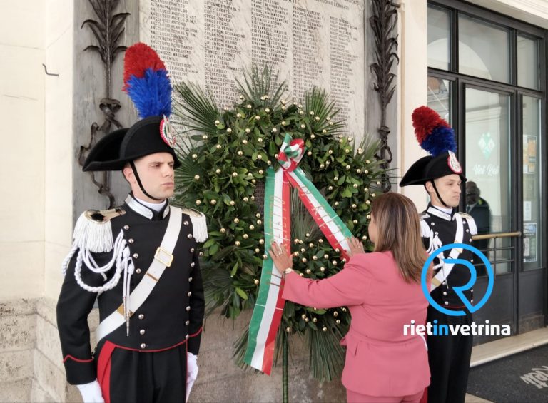►VIDEO – 2 Giugno 2025 – Deposizione corona di alloro ai Caduti. Piazza Vittorio Emanuele II