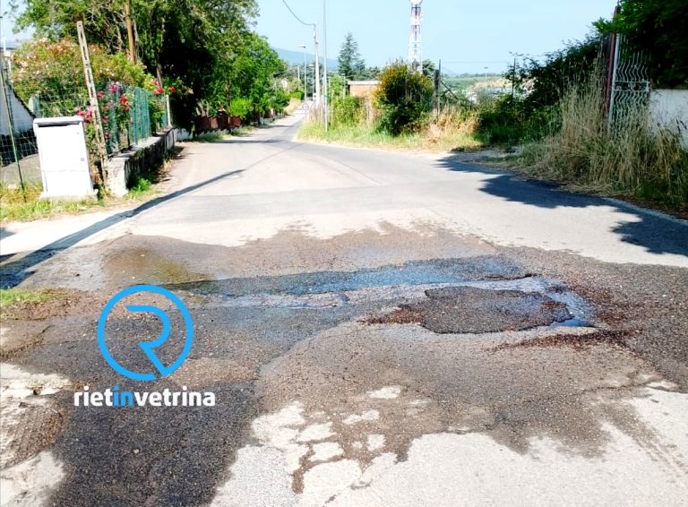 “Grazie Rietinvetrina! Dopo il vostro articolo sanata la perdita di acqua a Poggio Moiano”