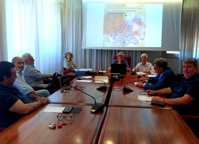 Marchio REA, si inizia con l’olio d’oliva e i prodotti caseari