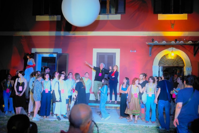 Riaperta la Biblioteca Comunale Abate Alano dopo i lavori di riqualificazione. Cuneo: “Punto di riferimento per la comunità”