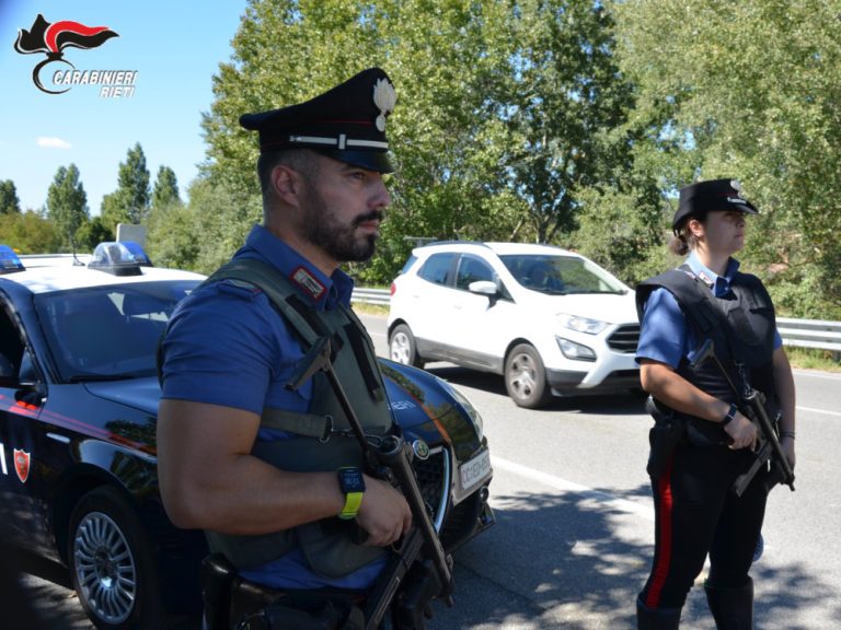 A Poggio Mirteto denunciato dai Carabinieri un uomo per combustione illecita di rifiuti plastici