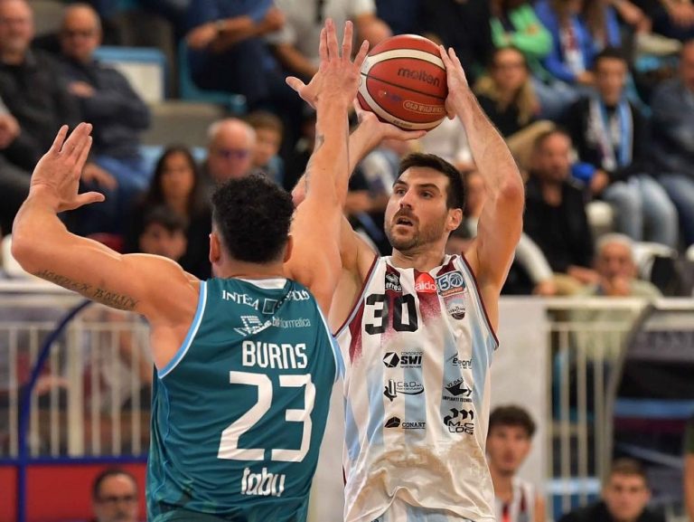 Diego Monaldi saluta la Sebastiani Rieti con un post Social