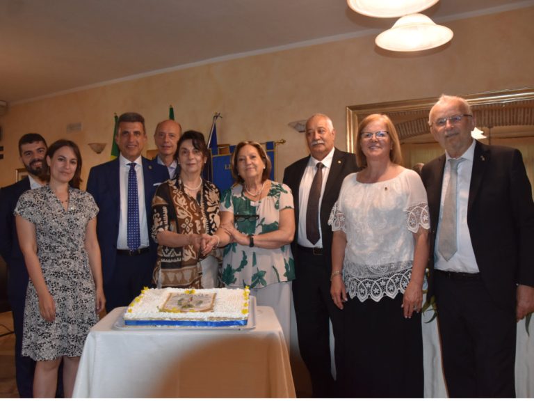 Passaggio della Campana al Lions Club Amatrice Micigliano Terminillo, Loretana Grossi la nuova Presidente