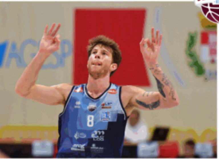 Alessandro Paesano torna alla Sebastiani ed allunga le rotazioni: “Entusiasta di tornare”