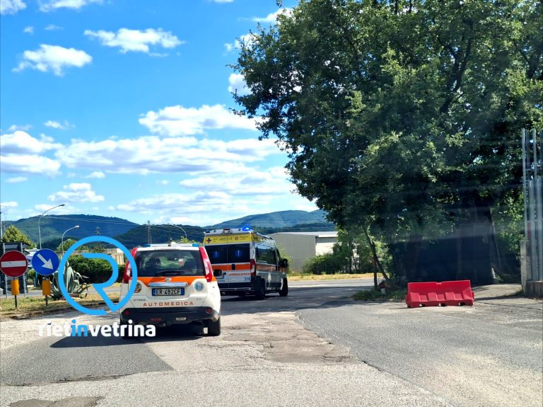 Carcere di Rieti, fiamme al secondo piano: due ambulanze sul posto