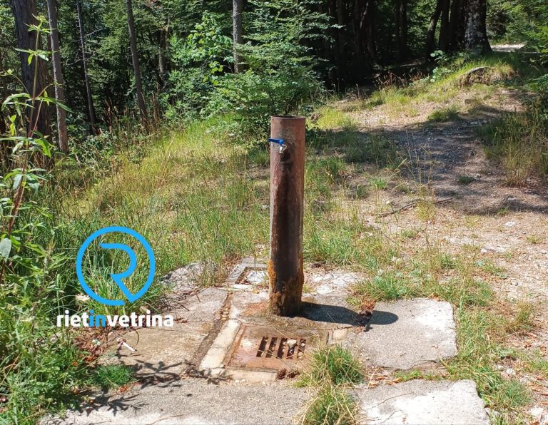 Riparata la fontanella di Pian de Rosce:  Grazie Rietinvetrina per la segnalazione”