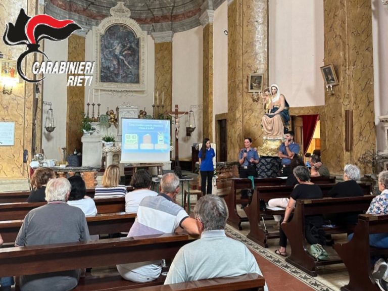 A Poggio San Lorenzo i Carabinieri incontrano i cittadini per prevenzione truffe e sicurezza stradale
