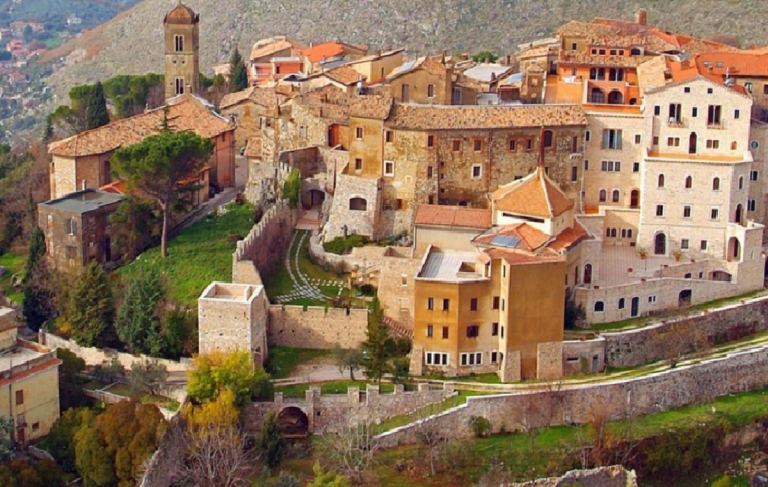 Fara in Sabina, incremento dell’organico comunale: 13 nuove assunzioni nell’ultimo anno e mezzo