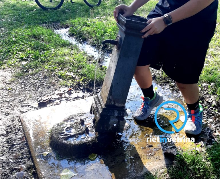 SEI TU IL REPORTER di Rietinvetrina – “Trovata divelta la fontanella pista ciclabile zona Colle Aluffi”