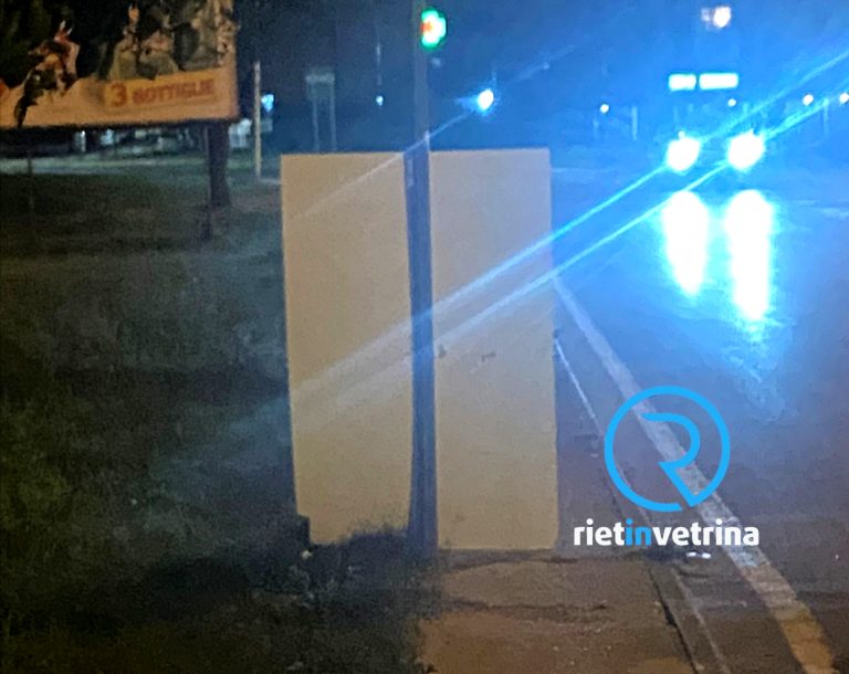 SEI TU IL REPORTER di Rietinvetrina – “In via Di Fazio cartello pubblicitario riduce la visuale nell’incrocio”
