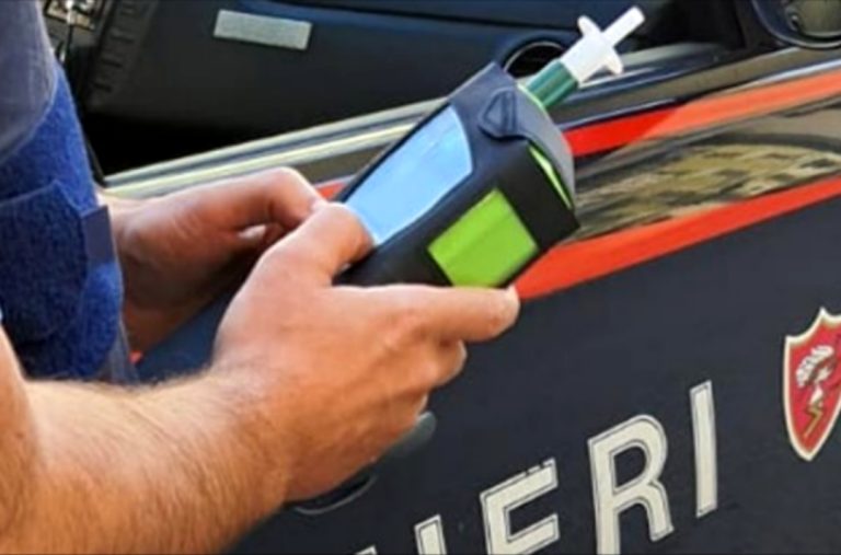 A Terria e Stimigliano due uomini escono di strada con l’auto: il primo ubriaco, il secondo aveva assunto droghe