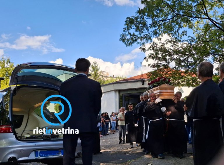 Ultimo saluto a Marco Laureti, stracolma la Chiesa di Micioccoli