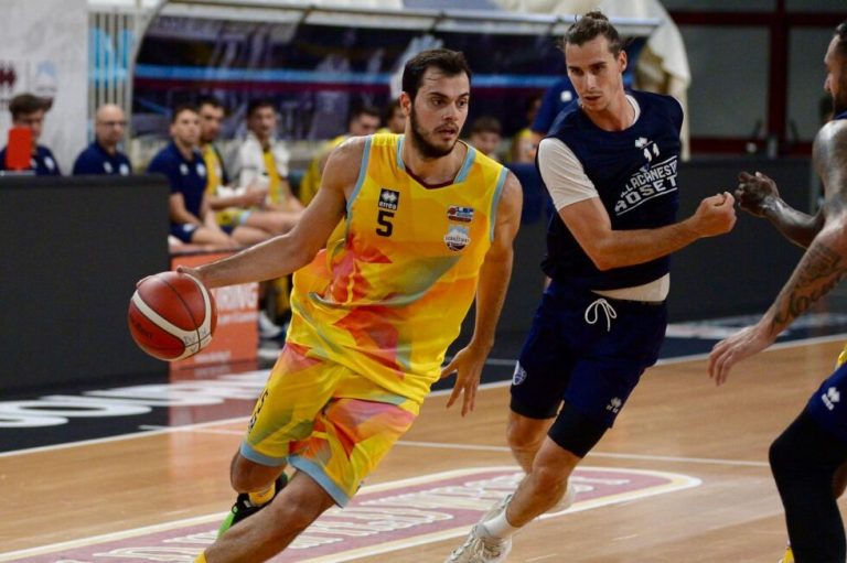 Vittoria per la RSR Sebastiani Rieti nella terza amichevole, Roseto battuta 85-72