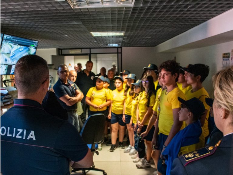 La Polizia incontra i ragazzi del progetto “Anch’io sono la Protezione Civile”