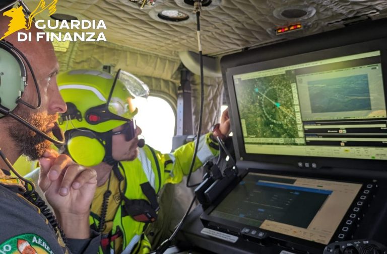 SAGF Guardia di Finanza di Antrodoco impegnata nella ricerca di una 65enne dispersa a Castello di Titignano