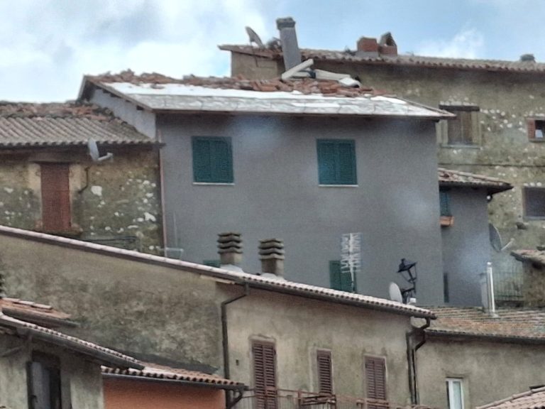 Stanotte violenta tromba d’aria a Micigliano. Costituito COC per assistenza ai cittadini