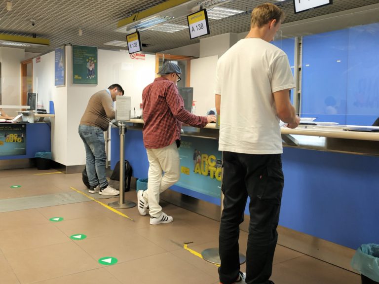 Poste, da lunedì 1° settembre in pagamento le pensioni