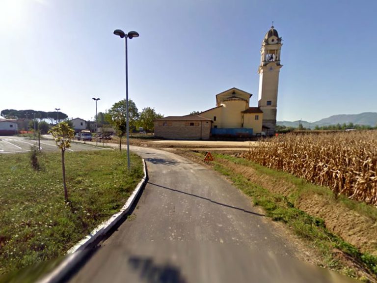 SEI TU IL REPORTER di Rietinvetrina – “Da tre mesi in via Chiesa Nuova c’è una copiosa perdita di acqua”