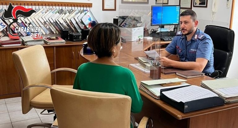 Tre casertani rubano 820 euro ad una donna sabina con una truffa online: denunciati