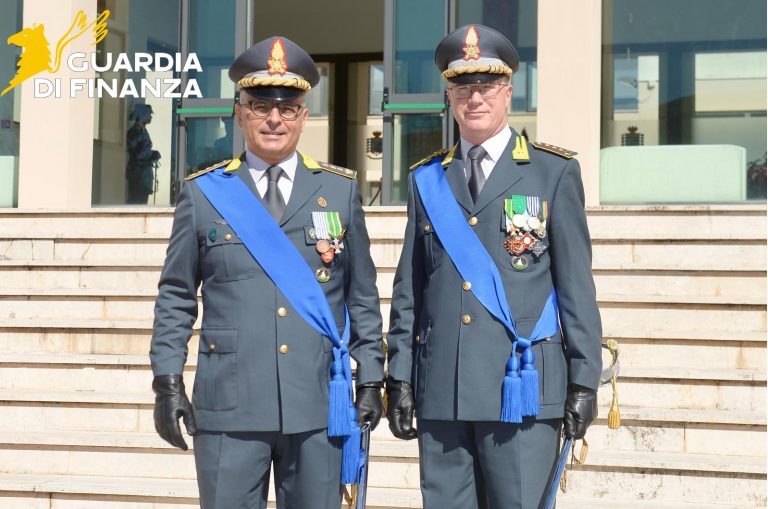 Il Comandante Gianluca Ferraro si è insediato nella Caserma Guardia di Finanza di Rieti. Saluta Andrea Alba