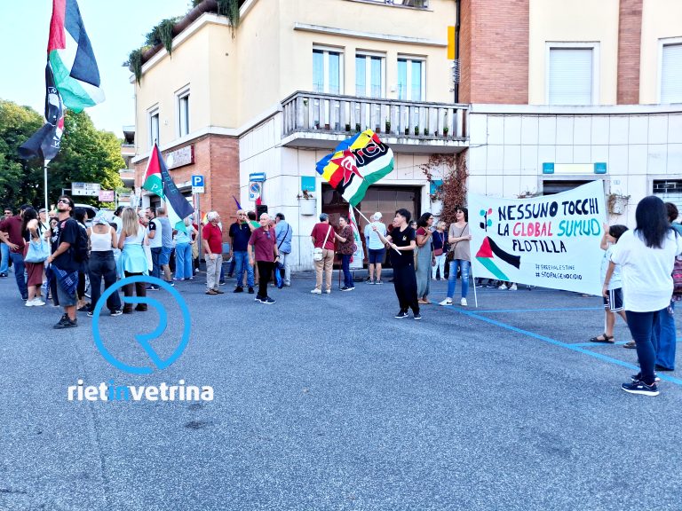 Svolta a Rieti la manifestazione pro-Palestina: “Fermate la barbarie” – LE FOTO