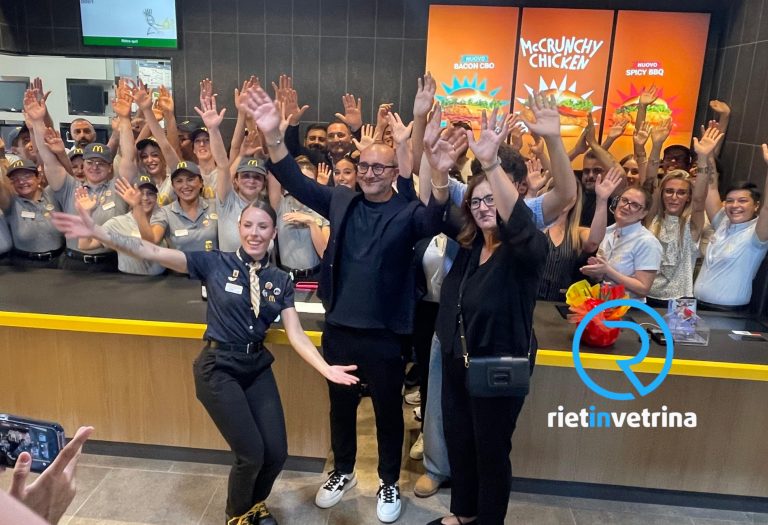 ►VIDEO – Inaugurazione del nuovo McDonald’s di via A.M. Ricci a Rieti. Taglio del nastro e tante emozioni