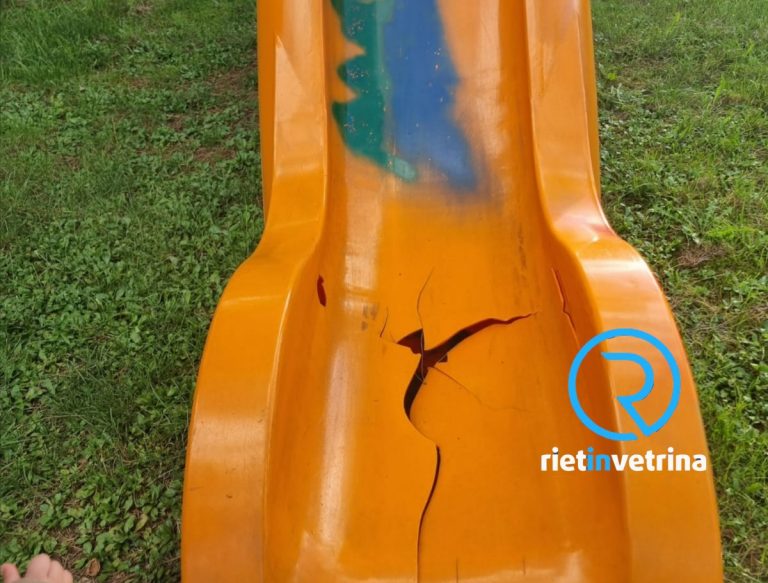 SEI TU IL REPORTER – “Scivoli rotti e strutture non idonee per i bimbi al parchetto di Case San Benedetto”
