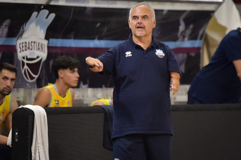 Sebastiani dilagante a Roseto, vince di venti (74-94) e continua a convincere