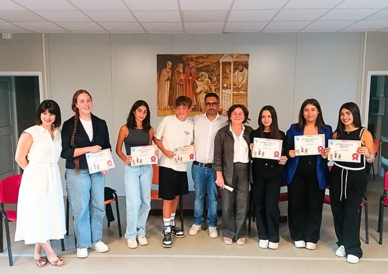 Greccio, l’Amministrazione Comunale assegna Borsa di Studio a sette studenti