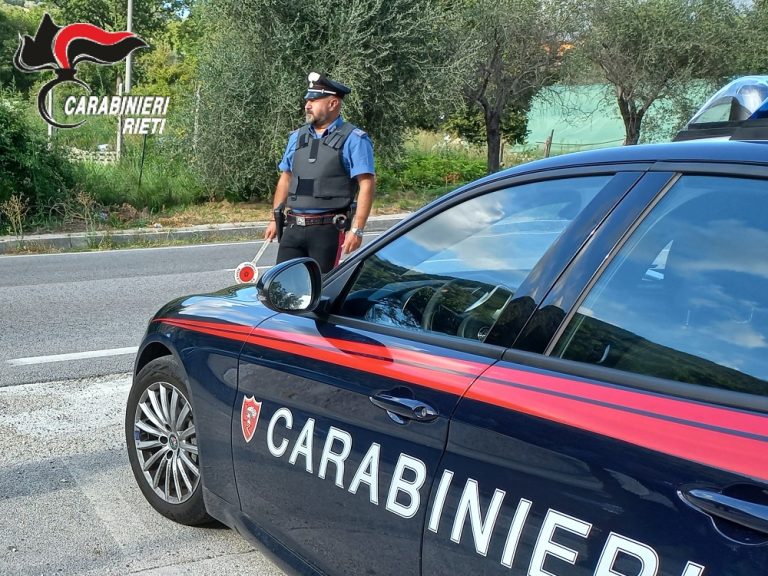 Rubano 20.000 di merce tra Cittaducale, Teramo, Lecco e Pomezia: arrestati in tre