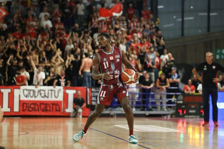La Sebastiani Rieti strappa i due punti a Rimini con una prestazione tenace