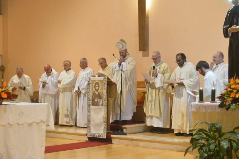 Villa Reatina ha accolto i nuovi parroci don Giacinto Pietrzak e don Casimiro Panek