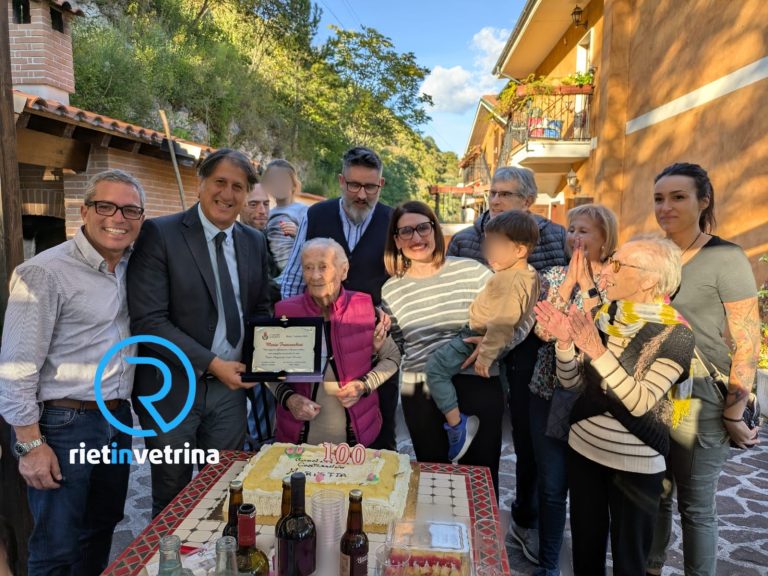 Auguri a Maria Franceschini che ha compiuto 100 anni