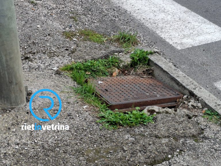 SEI TU IL REPORTER di Rietinvetrina – Giulia: “Il chiusino di via D’acquisto sta sprofondando nel marciapiede”