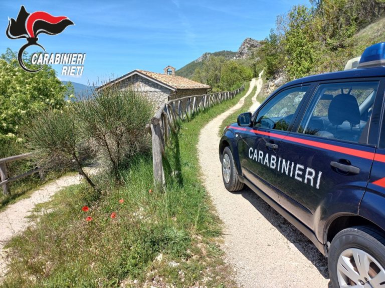 Fiamignano, 57enne si ribalta con il camion: era positivo all’alcoltest